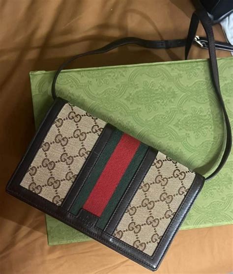 second hand gucci sling bag